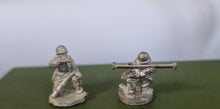 Load image into Gallery viewer, GI05 WWII US GI Bazooka Team
