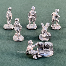 Load image into Gallery viewer, GW07a German company or battalion HQ unpainted
